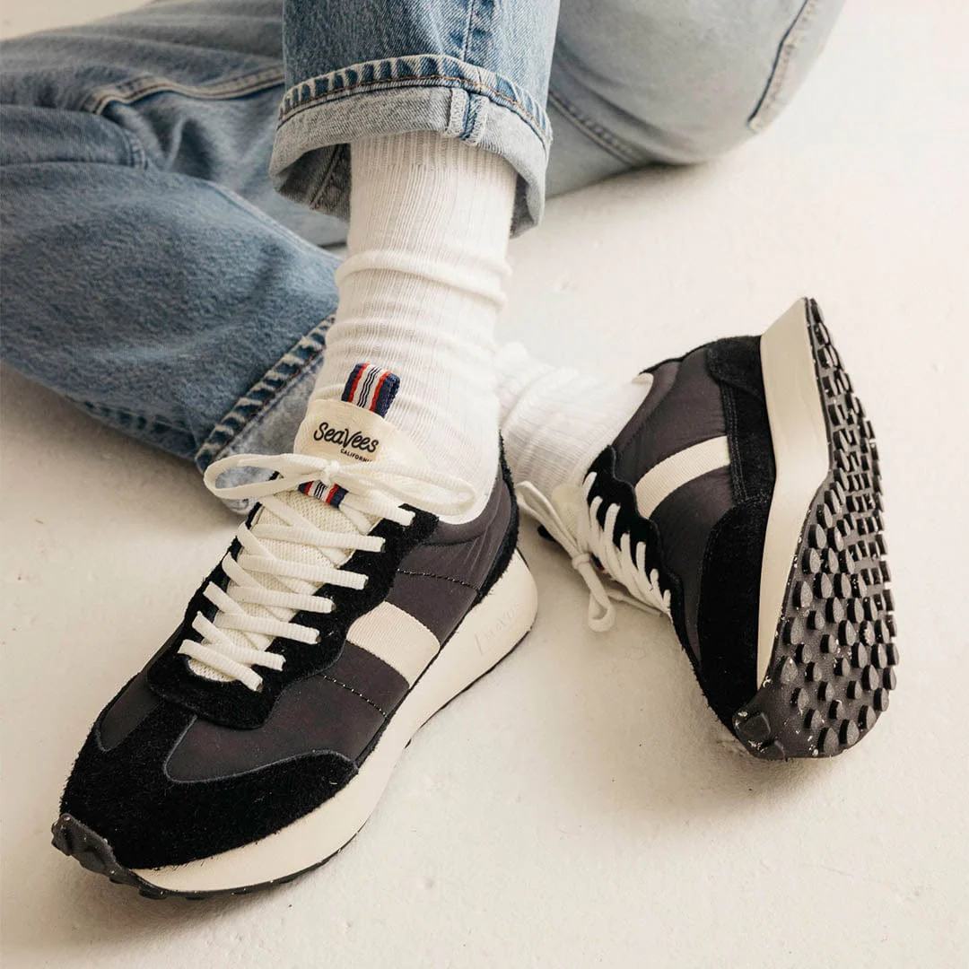 Mens - Acorn Trainer - Black - Image 7