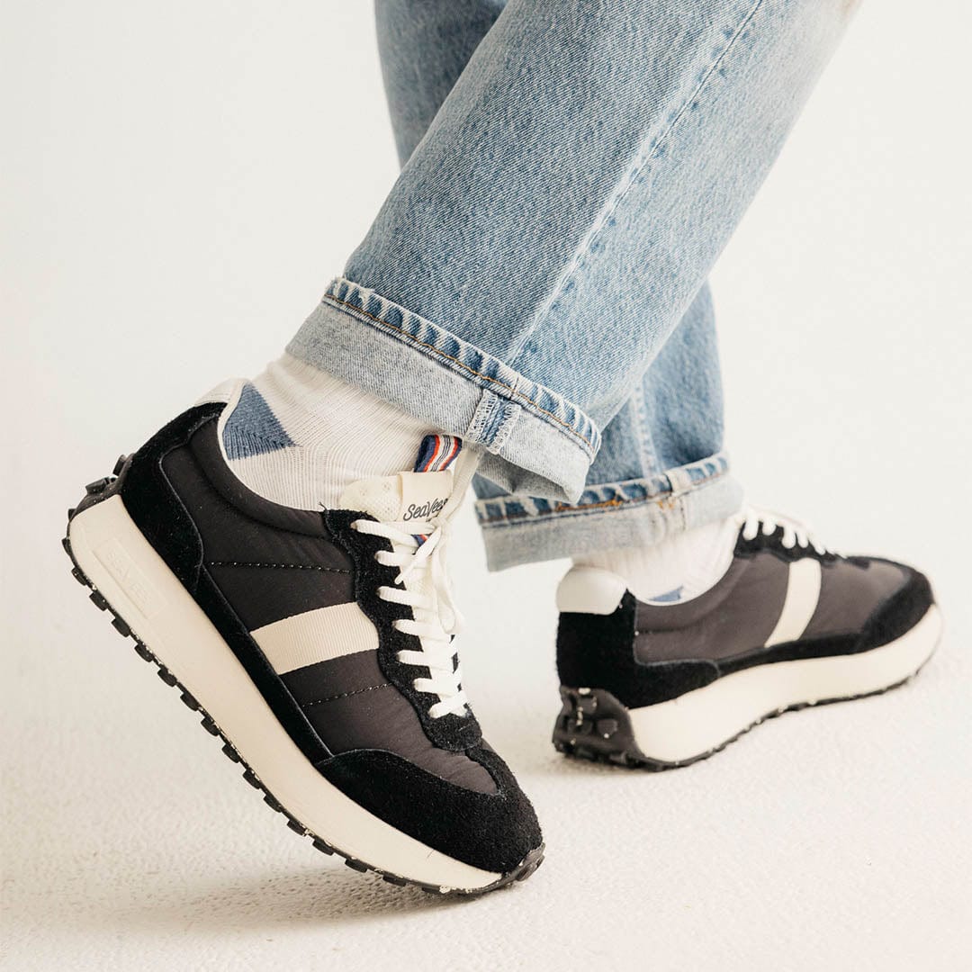 Mens - Acorn Trainer - Black - Image 8