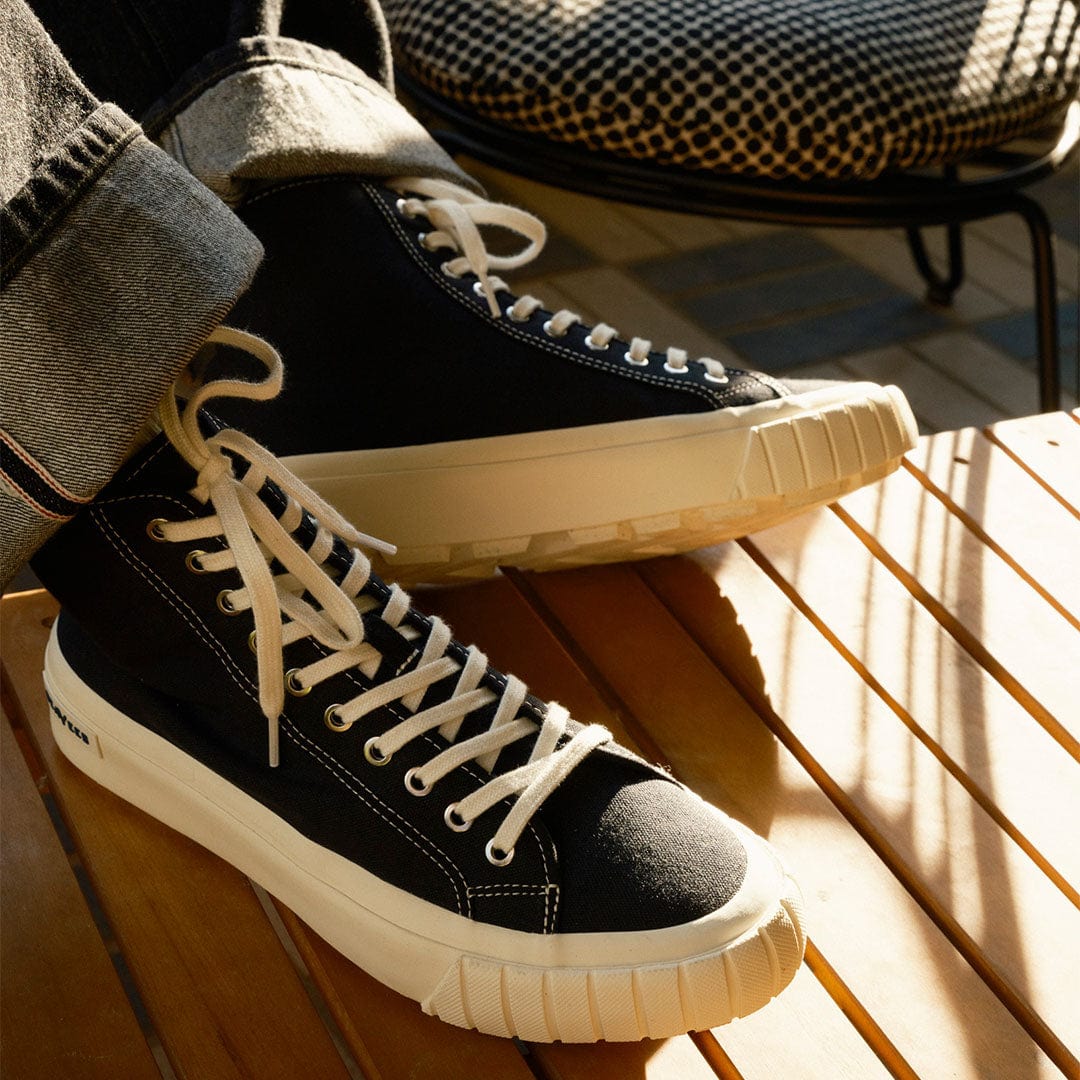 Mens - La Brea Lug - Black - Image 9