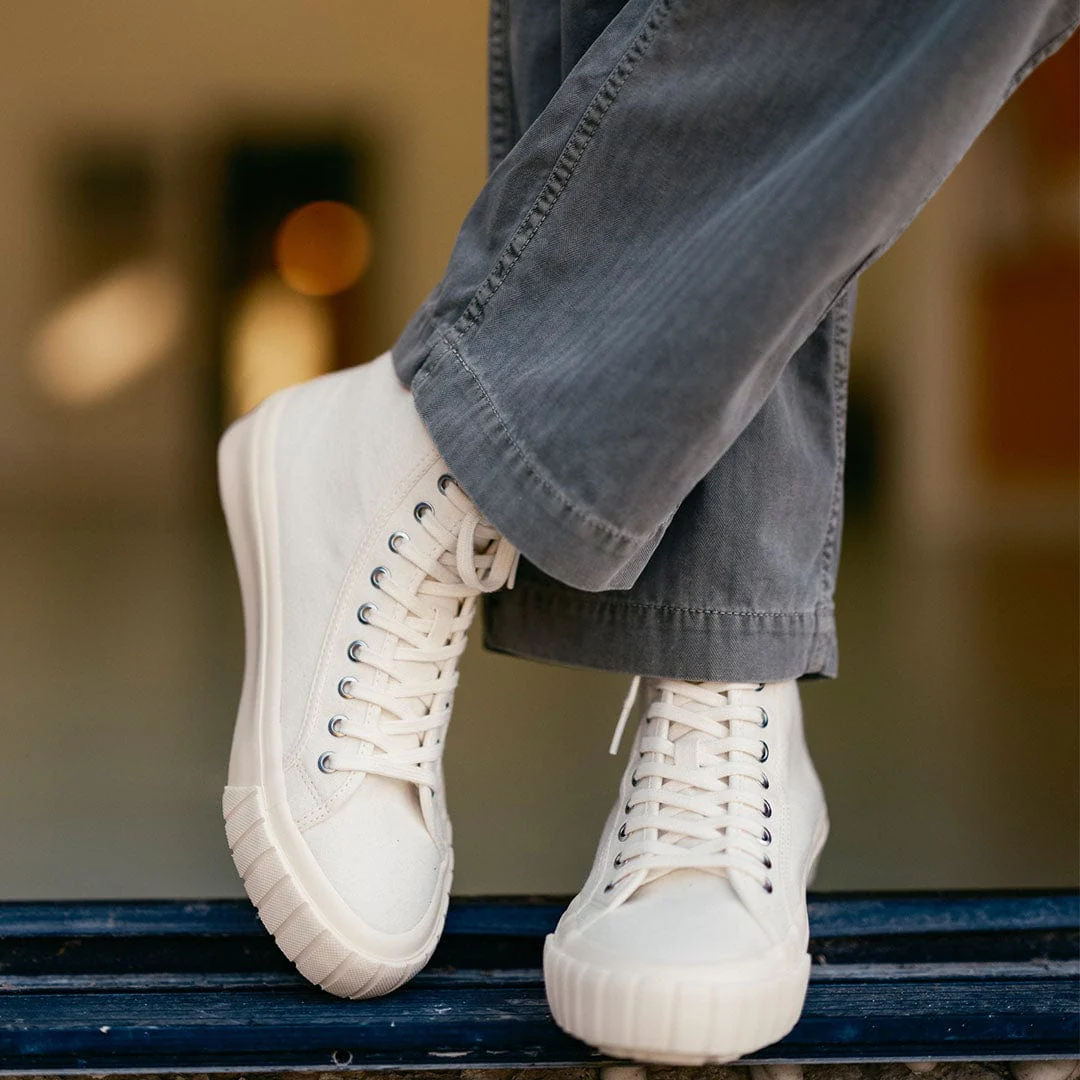 Mens - La Brea Lug - White - Image 7
