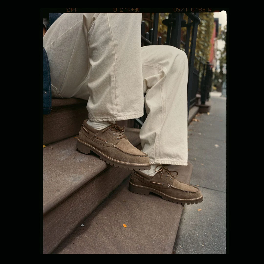 Mens - Larkspur Lug Boat Shoe - Cement - Image 8