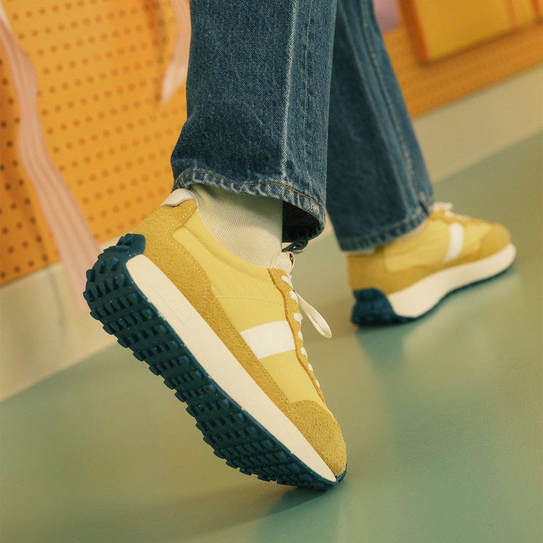 Womens - Acorn Trainer - Beachball - Image 5