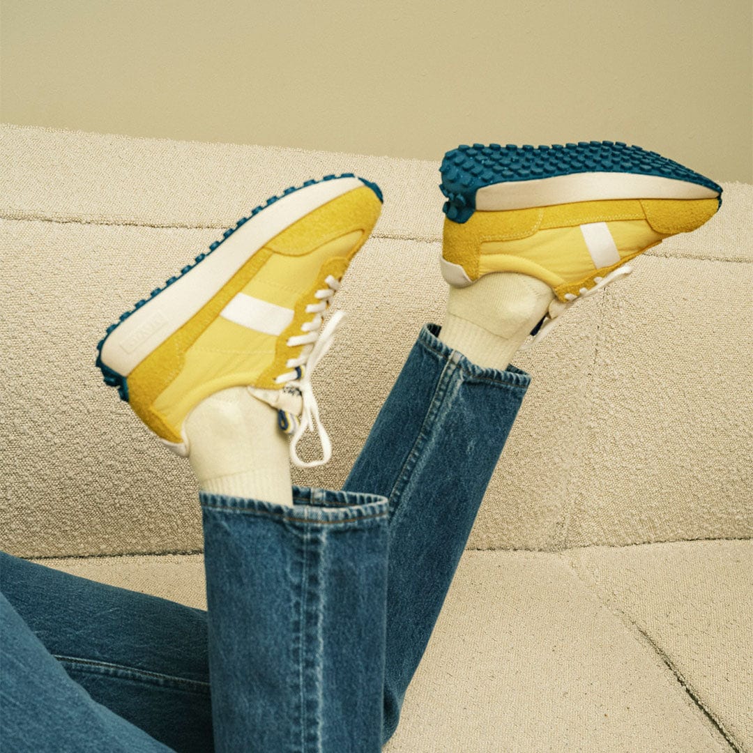 Womens - Acorn Trainer - Beachball - Image 7