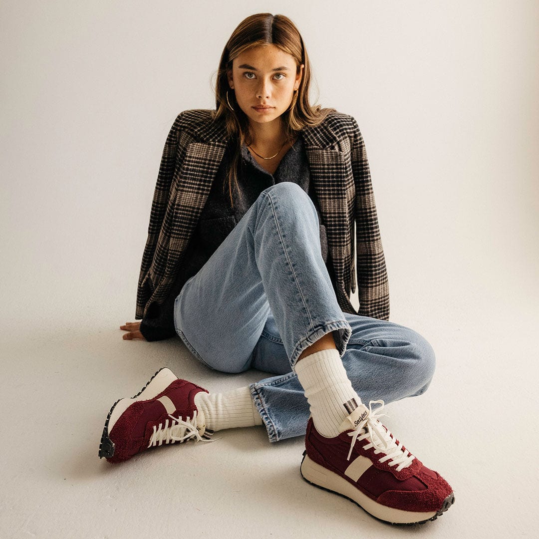 Womens - Acorn Trainer - Bordeaux - Image 7