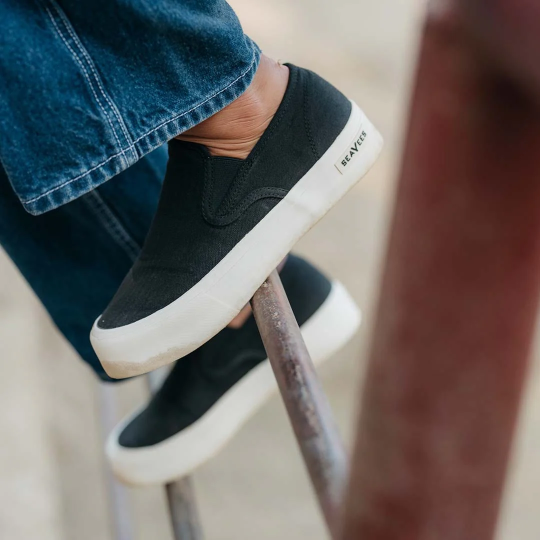Womens - Baja Slip On Platform - Black - Image 7