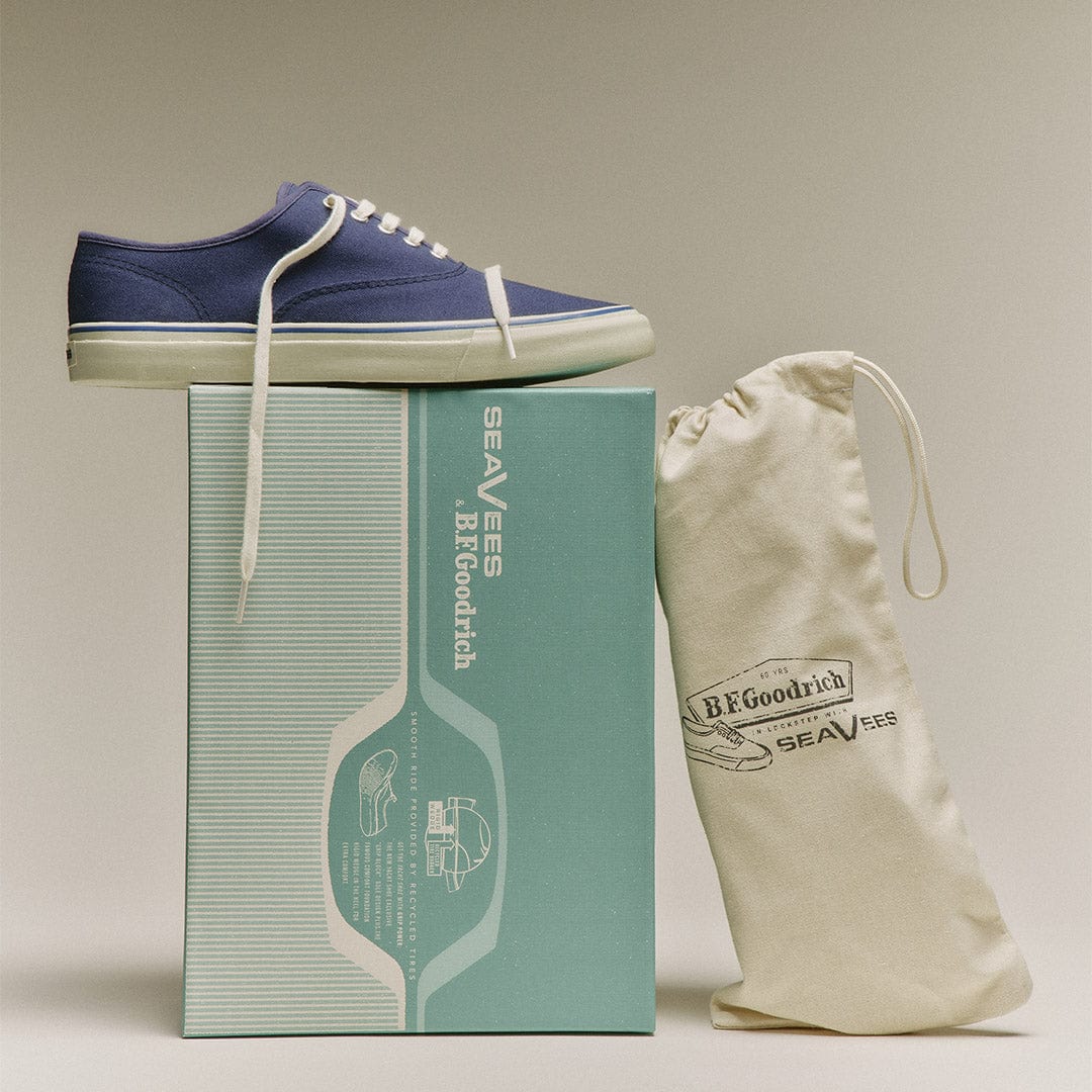 Womens - Founders Edition Yacht Shoe - Navy - Image 6