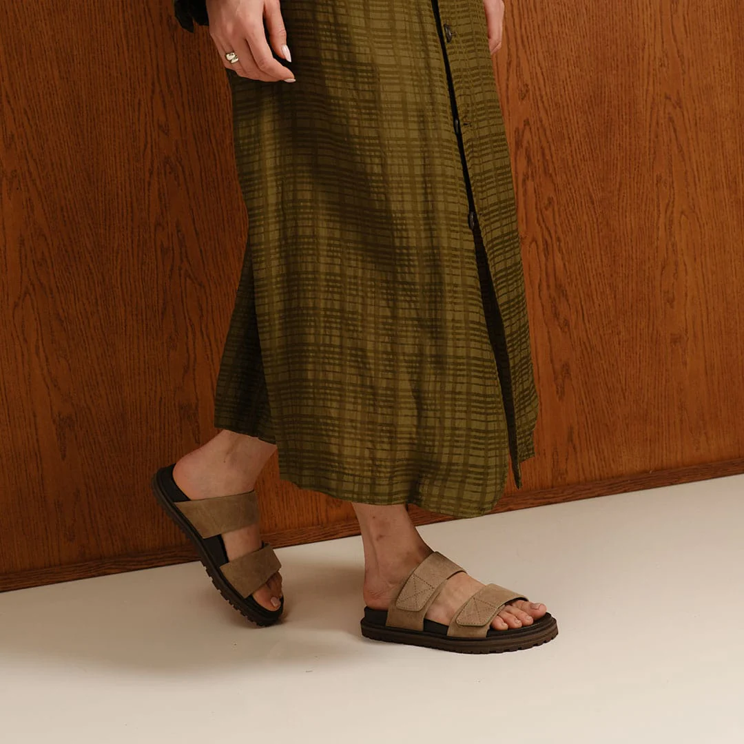 Womens - Townsend Slide - Taupe - Image 8
